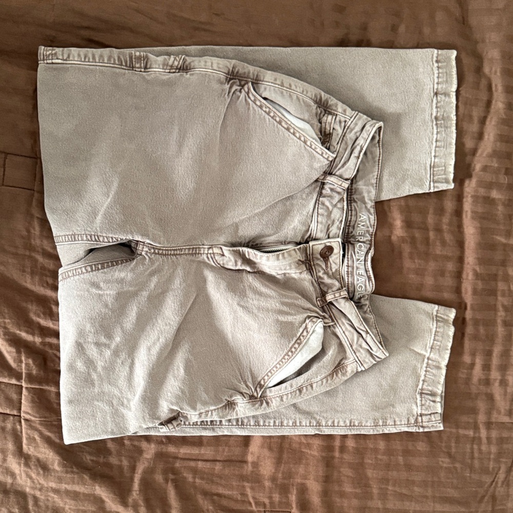 American Eagle Outfitters Tan 90s Boyfriend highest rise vintage jeans